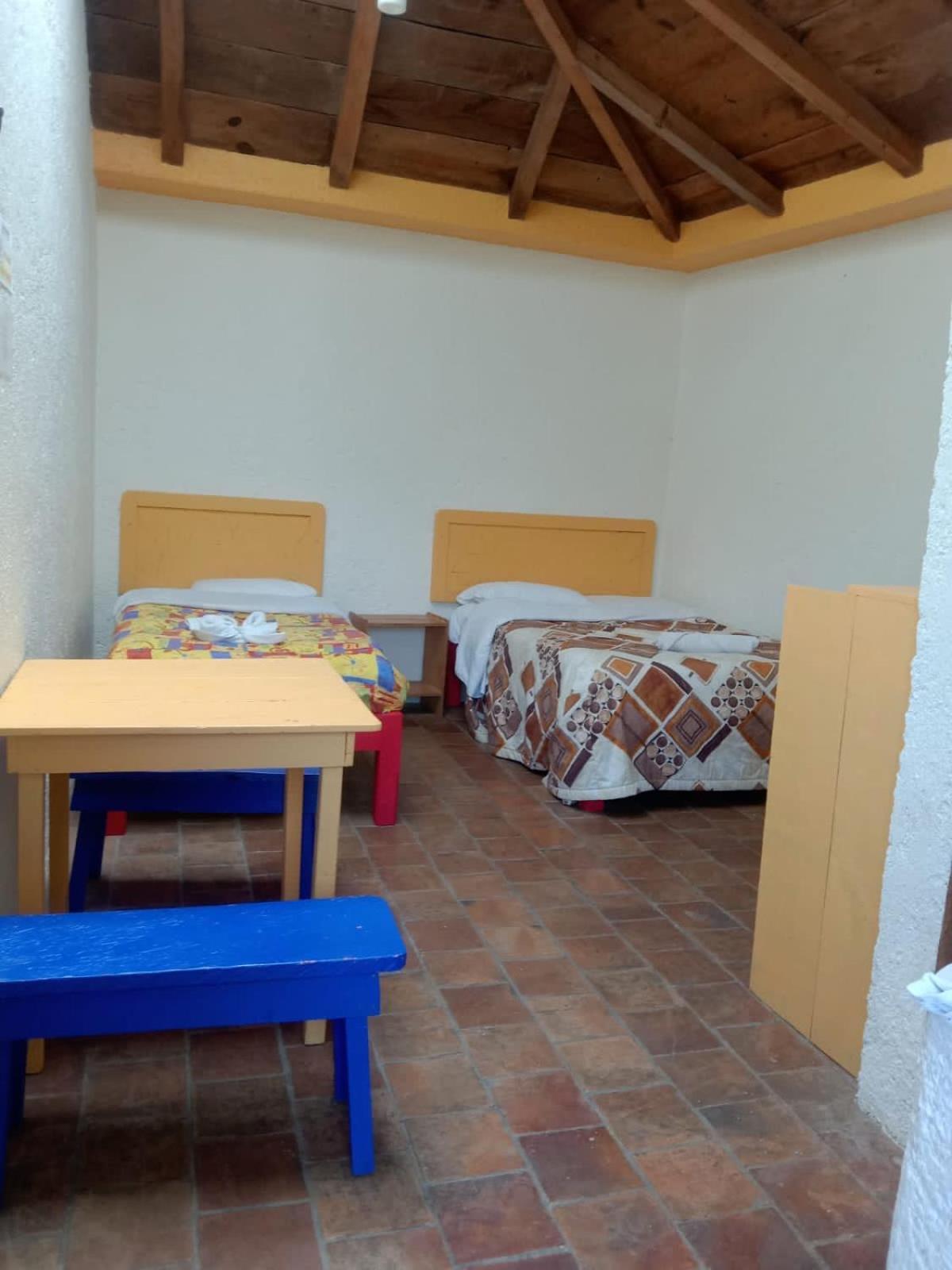 Rossco Hostel San Cristobal de las Casas Exterior photo