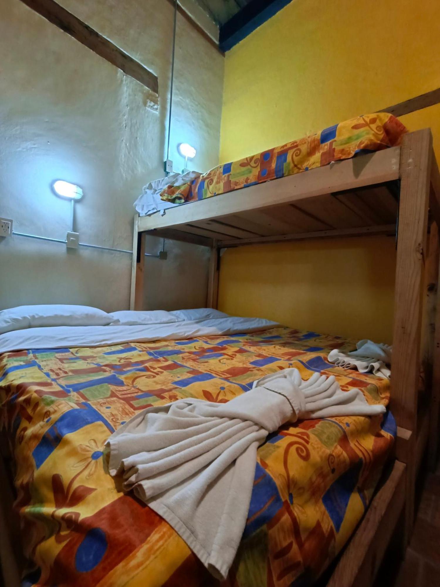 Rossco Hostel San Cristobal de las Casas Exterior photo