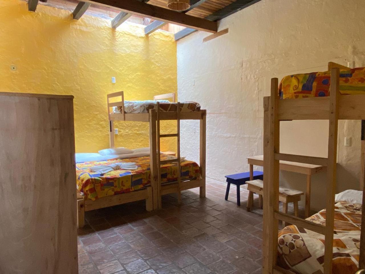 Rossco Hostel San Cristobal de las Casas Exterior photo