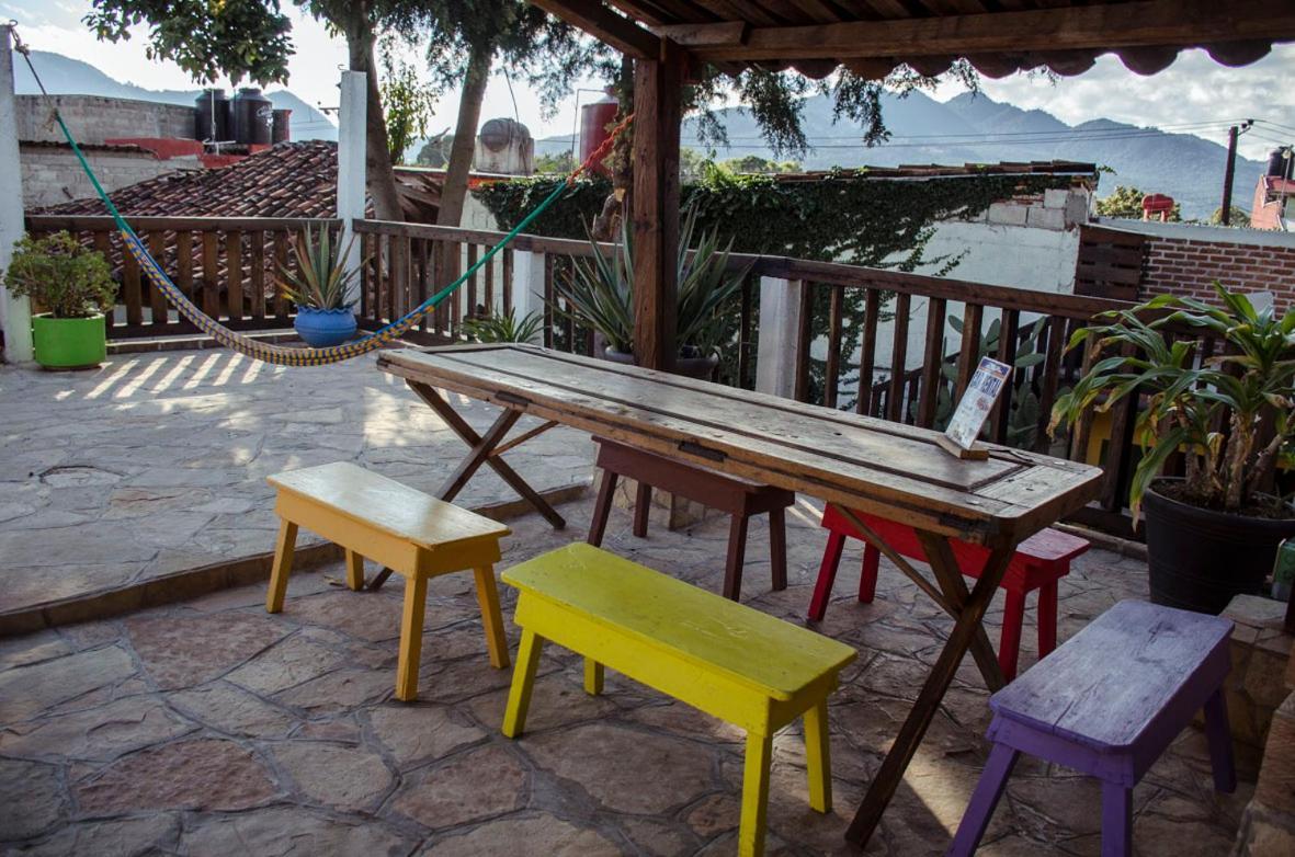 Rossco Hostel San Cristobal de las Casas Exterior photo
